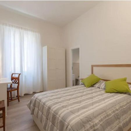 Santo Spirito Boutique Apartments ฟลอเรนซ์ ภายนอก รูปภาพ