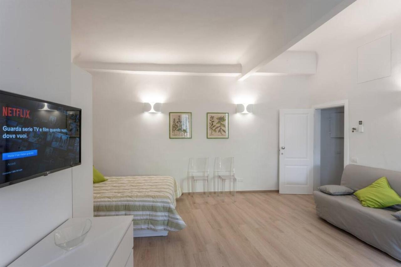 Santo Spirito Boutique Apartments ฟลอเรนซ์ ภายนอก รูปภาพ